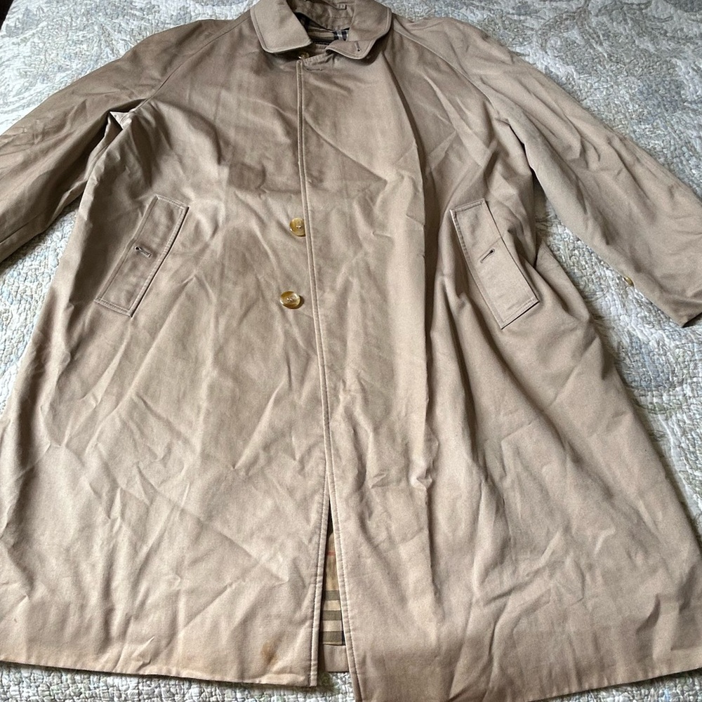 Vintage Burberry Tan Trench Coat timeless classic outerwear jacket